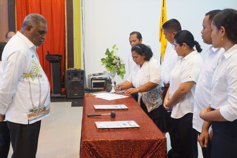 Wali Kota Jayapura Imbau Pasutri Daftarkan Dokumen Nikah: Akses Layanan Publik Jadi Lebih Mudah