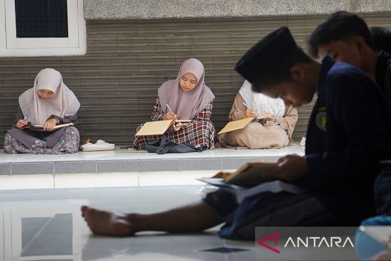 Islam dan Pancasila: Bukhori Tegaskan Keselarasan Nilai