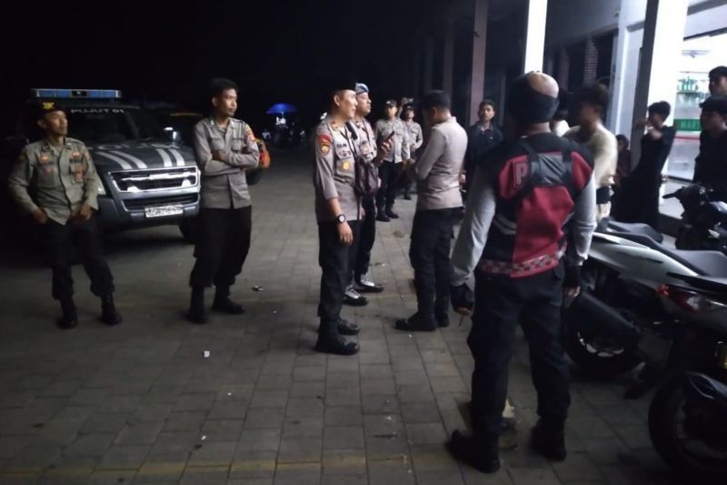 Patroli Intensif Polres Lombok Tengah Cegah Perang Petasan Saat Sahur Ramadhan