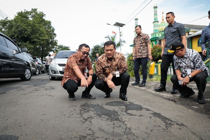 Perbaikan Jalan di Jateng Capai 88 Persen, Gubernur Luthfi Pastikan Siap Mudik Lebaran 2025