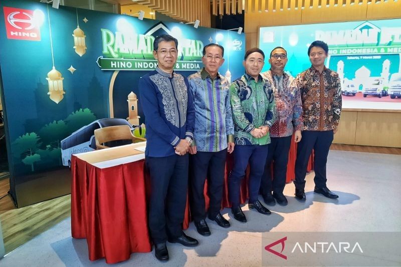 Hino Siapkan Posko Lebaran 2025: Layanan Prima untuk Kenyamanan Mudik