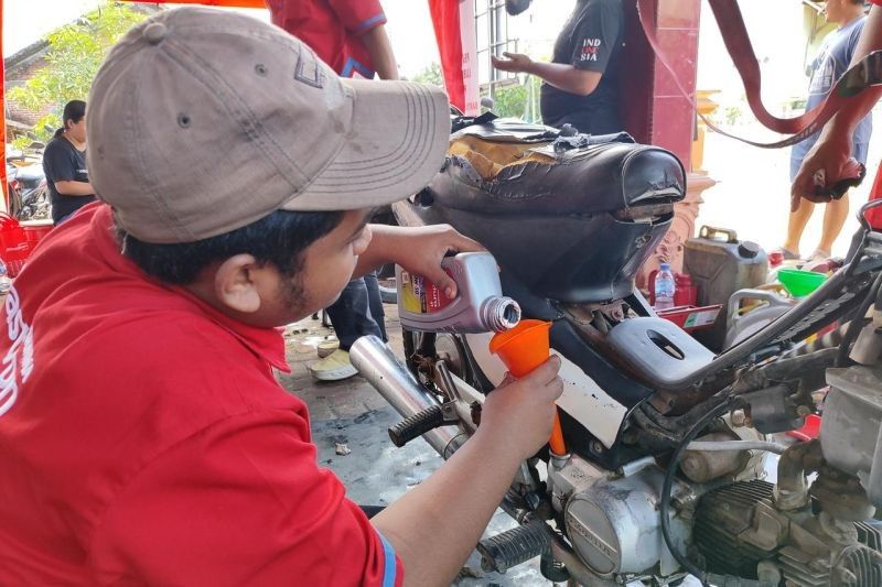 Motor Terendam Banjir? Begini Cara Penanganannya!