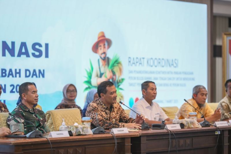 Pemprov Jateng Dukung Penuh Bulog Serap Gabah dan Beras Petani