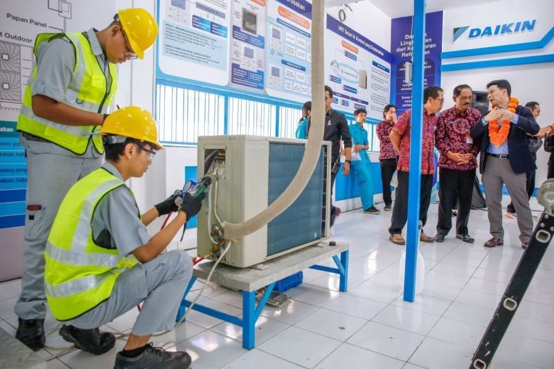 Daikin Resmikan Pusat Keunggulan di Bali, Dorong Pendidikan Vokasi Tata Udara