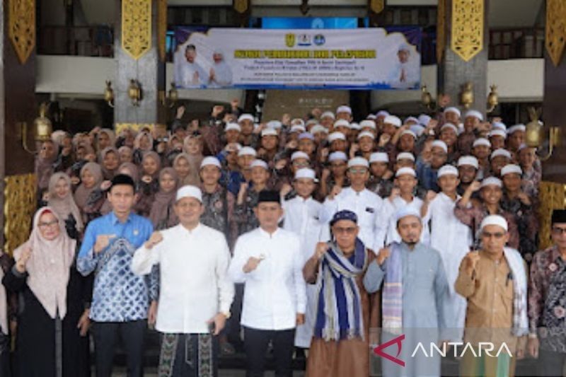 Ratusan Santri Banjarmasin Bimbing Pesantren Ramadhan 2025: Membentuk Karakter Generasi Muda