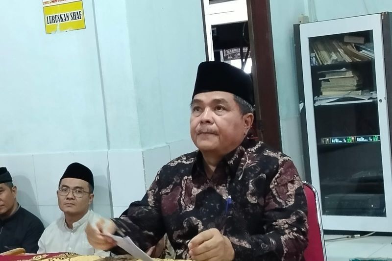 ASN Agam Wajib Shalat di Masjid, Dukung Gerakan 'Bangkit dari Surau'