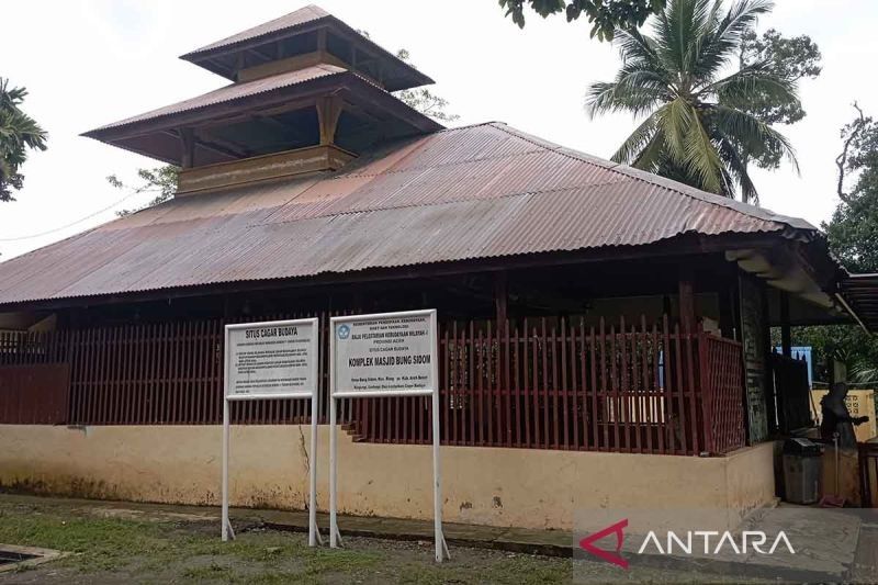 Masjid Tua Aceh Besar: Tradisi Takjil Ie Bu Peudah Bertahan Ratus Tahun