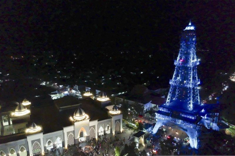 Rachmat Gobel Komitmen Kembangkan Pariwisata Gorontalo: Pentadio Resort dan Menara Pakaya Jadi Fokus