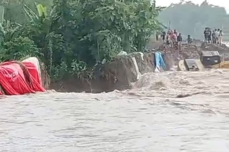 Banjir Grobogan: Tanggul Sungai Tuntang Kembali Jebol, Ratusan Warga Mengungsi