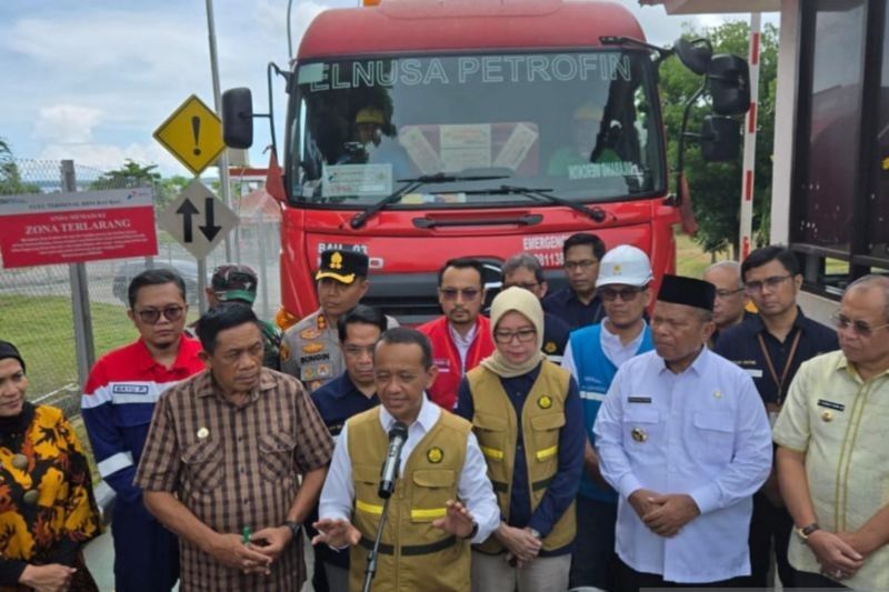 Menteri ESDM Pastikan Stok BBM Aman Jelang Lebaran di Baubau