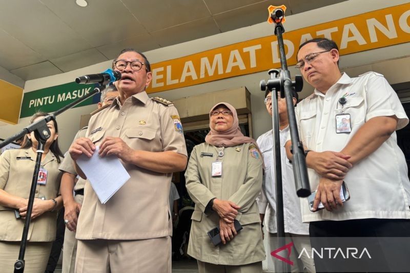 Pramono Anung Bahas Program Sarapan Gratis DKI Jakarta dengan BGN