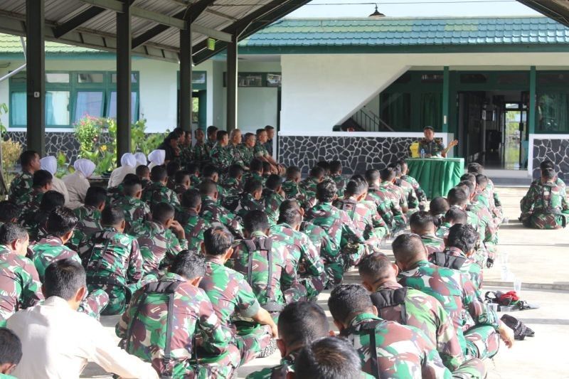 TNI Singkawang Tindak Tegas Oknum yang Bekingi Ilegal Logging