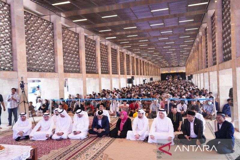 15.000 Jamaah Masjid Istiqlal Buka Puasa Bersama, Disponsori Kedermawanan Uni Emirat Arab