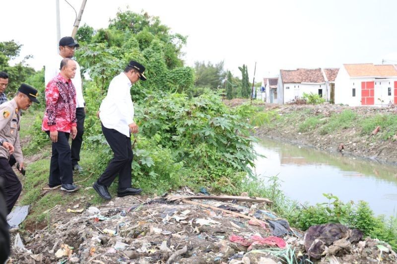 Pemprov Banten Siap Perbaiki Jalan dan Normalisasi DAS Cibanten