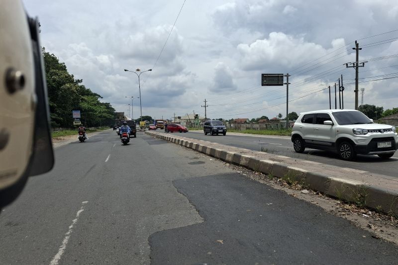 Pemprov Lampung Perbaiki Jalan Berlubang Jelang Mudik Lebaran 2025