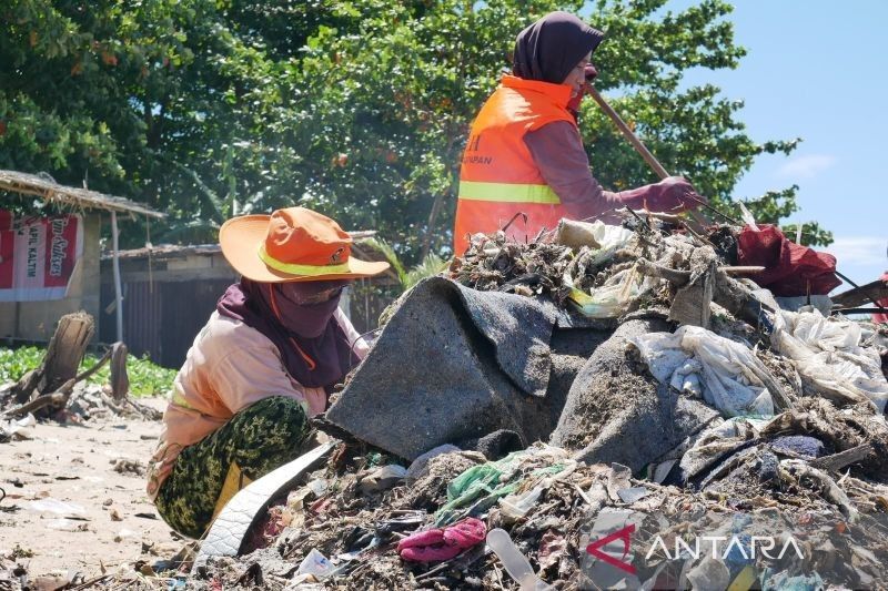 Balikpapan Beri Tambahan Insentif Lembur Petugas Sampah Selama Ramadhan