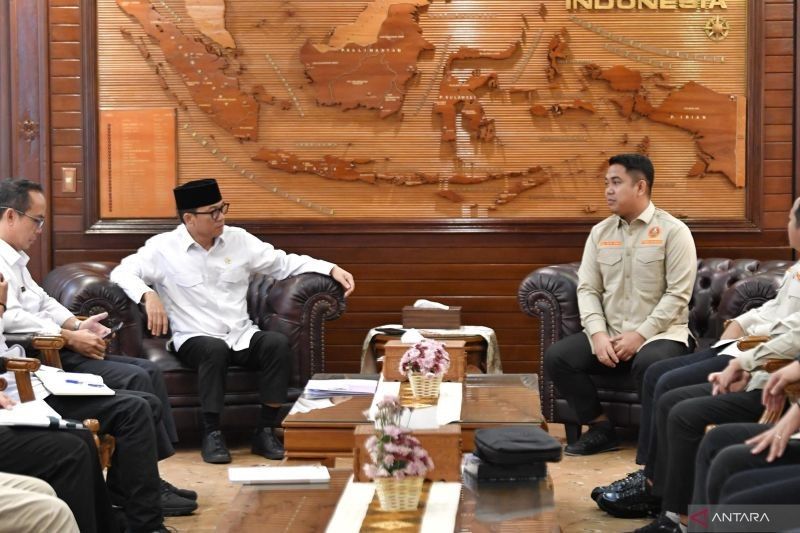 Mendes PDT Usul Kader Pemuda Muhammadiyah Jadi Dai Muda di Desa