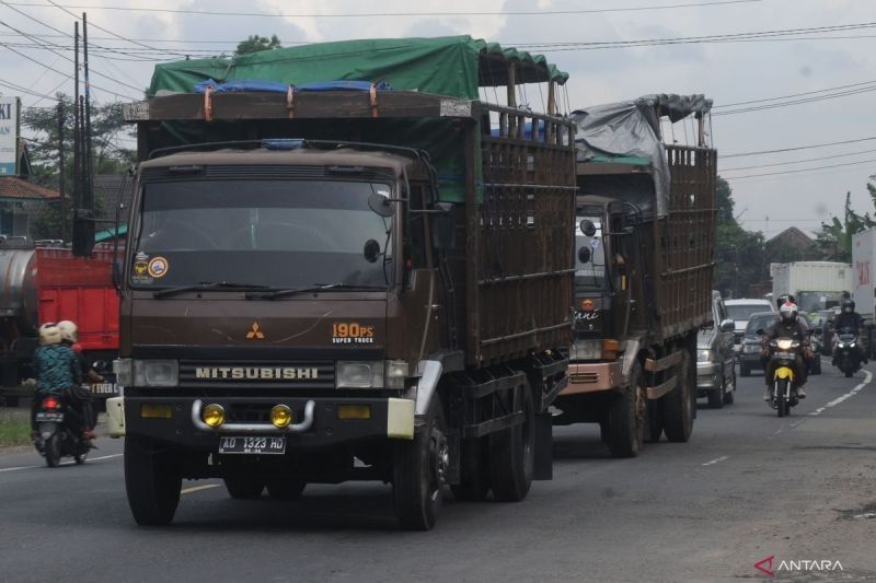 Menhub Pastikan Keselamatan Angkutan Lebaran 2025: Pembatasan Kendaraan Barang Diterapkan