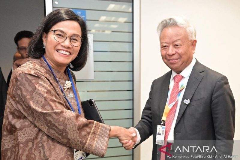 Sri Mulyani Jalin Kerja Sama dengan AIIB untuk Program Prioritas Prabowo