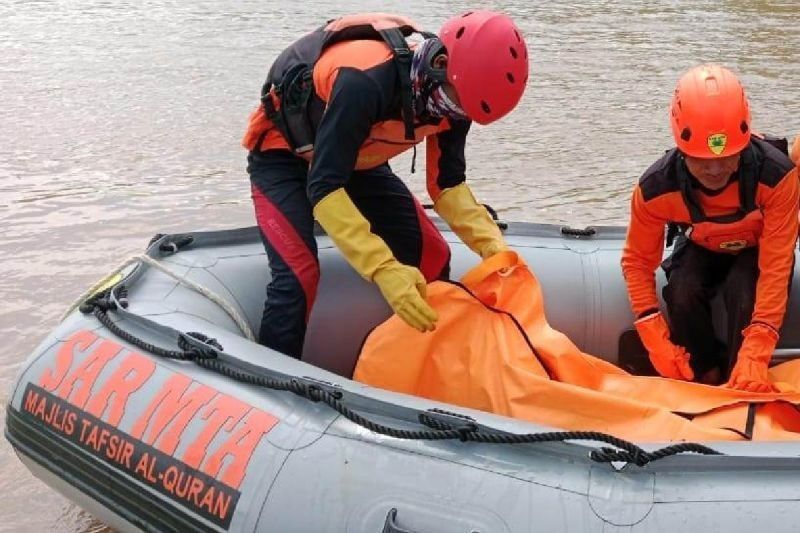 Tragis! Warga Nganjuk Ditemukan Tewas Tenggelam di Sungai Brantas