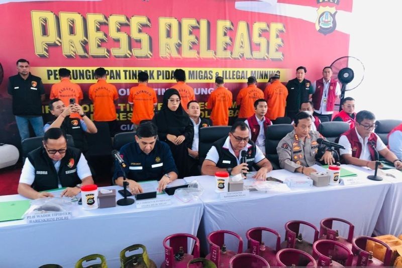 Pengoplosan LPG di Bali: Omzet Miliaran, Empat Tersangka Ditangkap