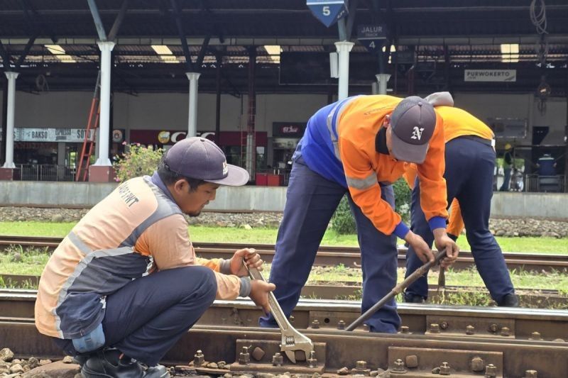 KAI Daop 5 Purwokerto Pastikan Prasarana Kereta Api Aman Jelang Lebaran 2025