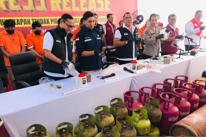 Pengoplosan LPG Bersubsidi di Gianyar: Empat Tersangka Dibekuk Bareskrim