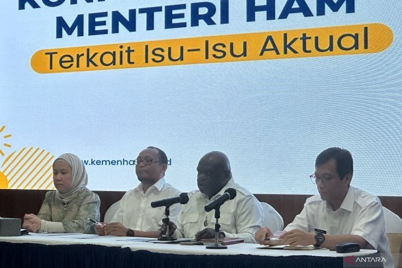 Usulan UU Kebebasan Beragama: Langkah Kemenham Tanggapi Ancaman Demokrasi?