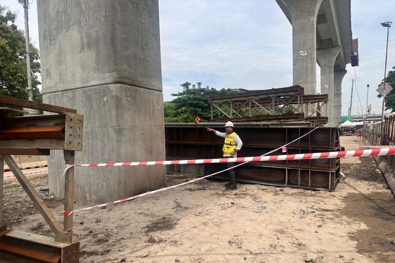 Kebakaran Proyek LRT Jakarta: Jakpro Pastikan Situasi Terkendali, Investigasi Dilakukan