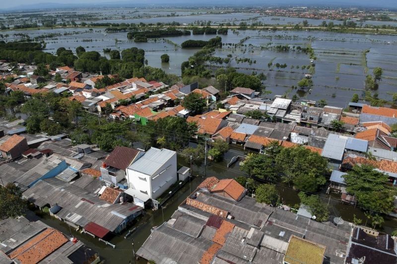 Pemerintah Bentuk Satgas Penanganan Pesisir Pantura Jawa: Proyek 