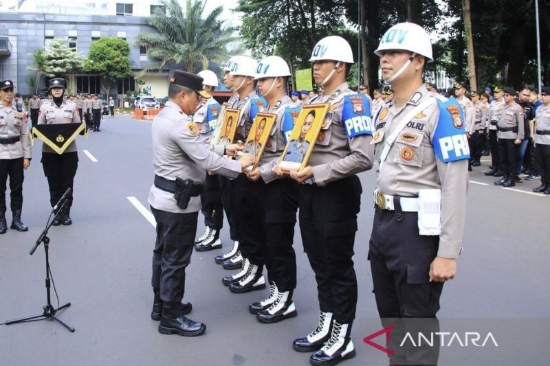 Polda Metro Jaya Pecat Empat Anggota: Kasus Perselingkuhan dan Penipuan Jadi Alasan