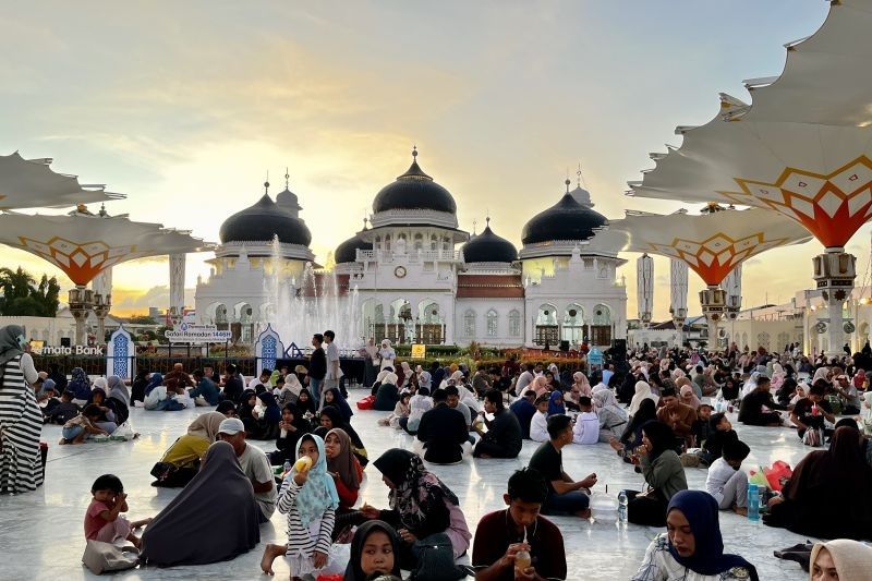 Masjid Raya Baiturrahman: Tujuan Ngabuburit Favorit Warga Aceh di Ramadhan 2025