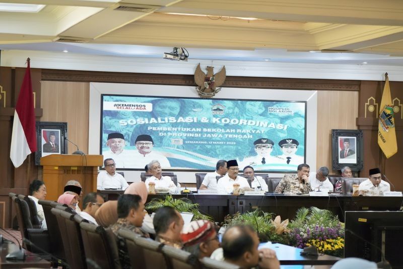 Sekolah Rakyat: Solusi Pendidikan untuk Anak Miskin di Jateng, Beroperasi Kurang dari 3 Bulan!