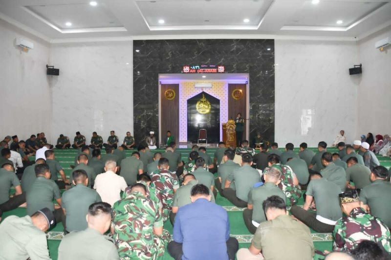 Korem 131/Santiago Gelar Safari Ramadhan: Silaturahmi dan Pentingnya Shalat