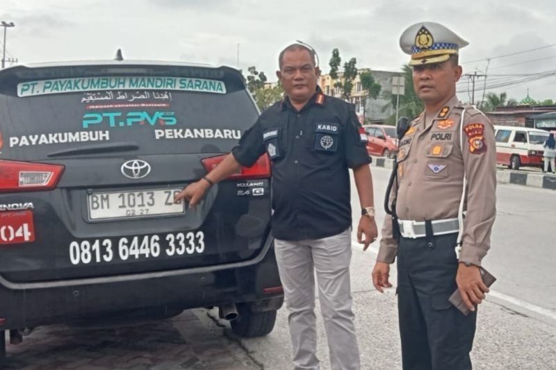 Razia Dishub Pekanbaru: 12 Travel Gelap dan 8 Truk ODOL Ditilang