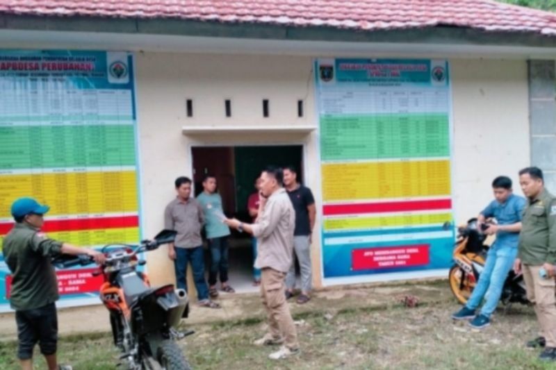 Pemprov Sulbar Berikan Bantuan Listrik Hemat Energi untuk 180 Rumah Tangga