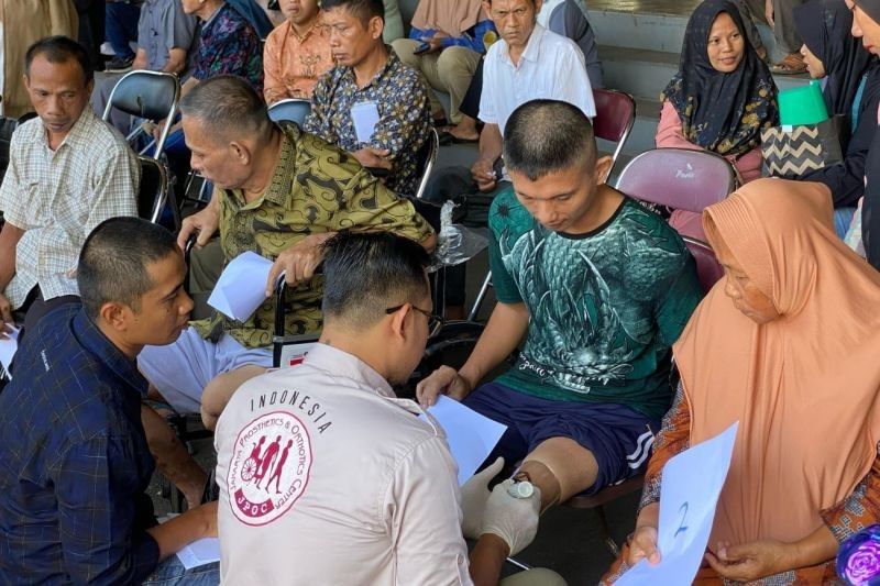 50 Tunadaksa di Jepara Terima Bantuan Kaki dan Tangan Palsu