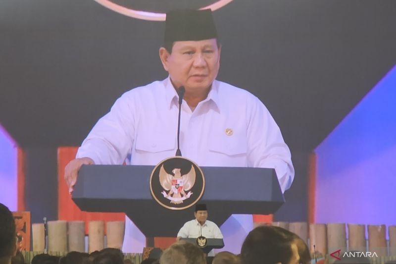 Prabowo Sebut Jaksa Agung Absen, Fokus Kejar Kasus: Pertemuan Rektor Bahas Isu Nasional dan Global