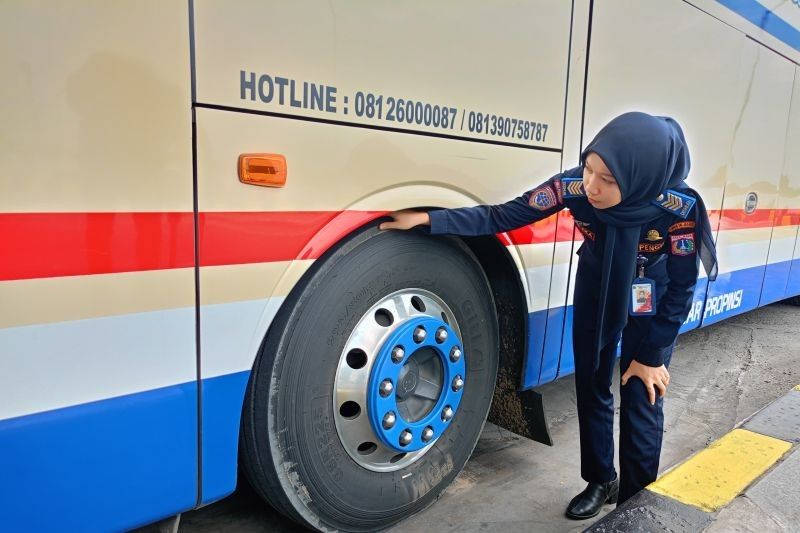 Empat Bus AKAP Tak Layak Jalan Ditemukan di Terminal Pulo Gebang Jelang Mudik Lebaran 2025