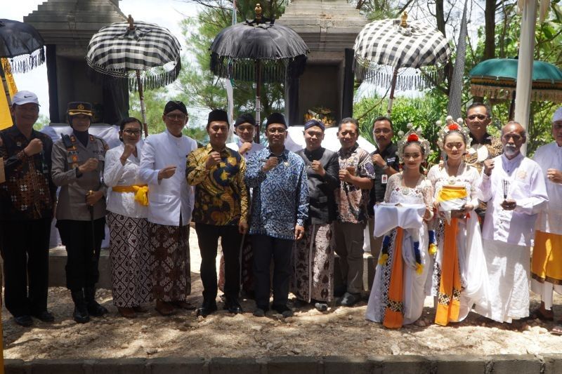 Khidmatnya Upacara Melasti di Pantai Ngobaran, Gunungkidul: Sucikan Diri dan Alam Jelang Nyepi