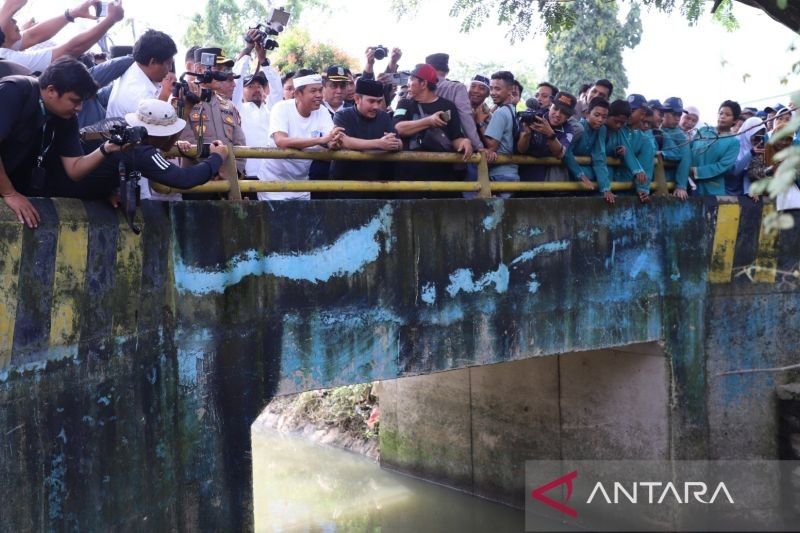 Gubernur dan Bupati Bekasi Tertibkan Bangunan Liar, Cegah Banjir Tambun