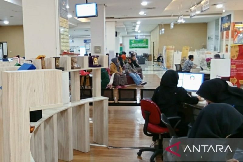 Sapa-Akang: Aplikasi Perizinan Baru Karawang untuk Layanan Lebih Cepat dan Mudah