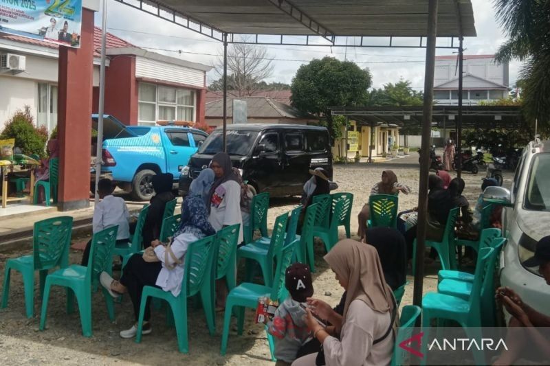 Pemkab Mukomuko Gelar Pasar Murah Ramadhan, 1000 Paket Sembako Dibanjiri Warga