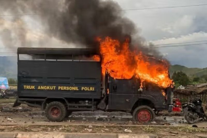 Kericuhan di Wamena: Enam Luka, Tujuh Mobil Rusak, Satu Truk Polisi Dibakar