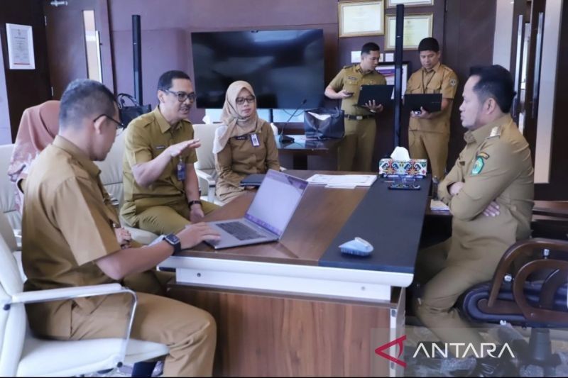 Gubernur Kaltim Bertekad Tingkatkan SPBE, Targetkan Salip Jawa Barat