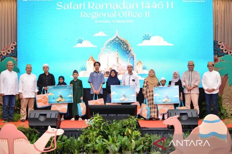 BNI Salurkan 4.650 Paket Sembako dalam Safari Ramadhan 2025 di Suluttenggomalut