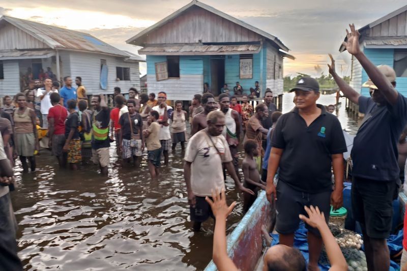 Banjir Rob Merauke: Kementerian Sosial Salurkan Bantuan untuk 1.586 Jiwa