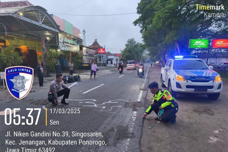 Kecelakaan Maut Ponorogo: Dua Remaja Tewas, Polisi Selidiki Human Error