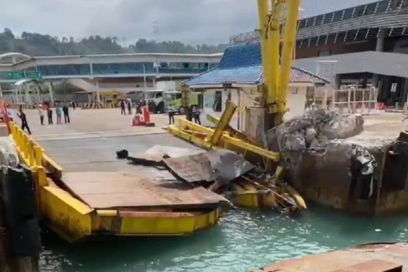 Kapal Tabrak Jembatan di Pelabuhan Merak, Polisi Selidiki Penyebab