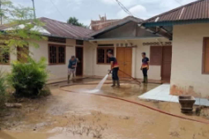 Banjir Gunungsitoli: 500 KK Terdampak, Infrastruktur Terendam